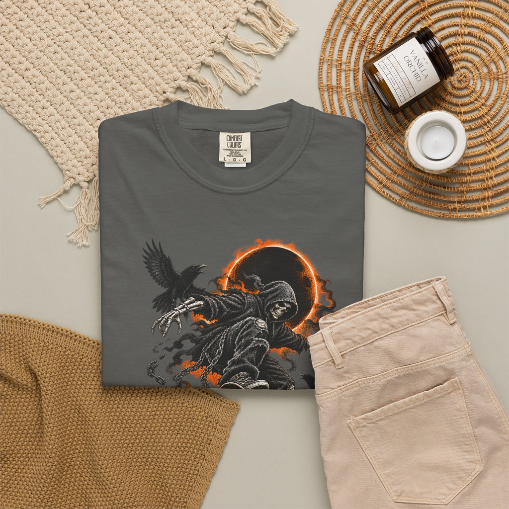 Halloween Grim Reaper Skateboard T-Shirt – Gothic Streetwear Tee